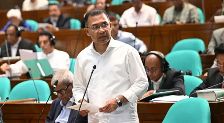 “বিদেশি বিনিয়োগ আনলেই ১.৫% কমিশন, বড় ঘোষণা প্রধানমন্ত্রী তারেক রহমানের”